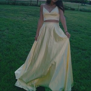 Prom dress. Worn once!!